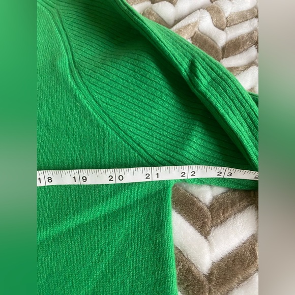 Luxury Mongolian cashmere turtle neck sweater Blue Sky Cashmere Sz M - Picture 11 of 12